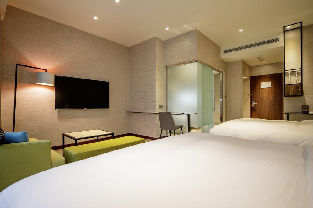 Via Hotel Taipei Station Экстерьер фото